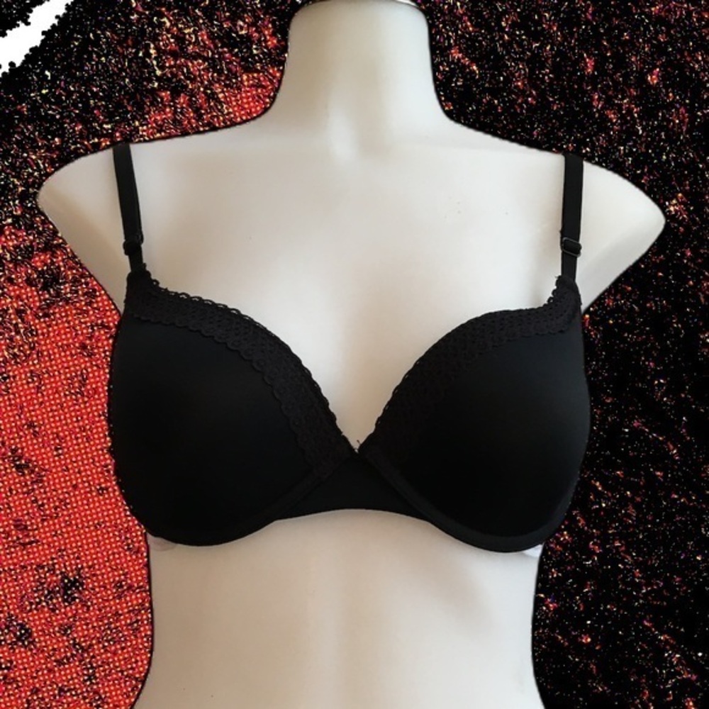36B TOMMY HILFIGER Push Up Bra